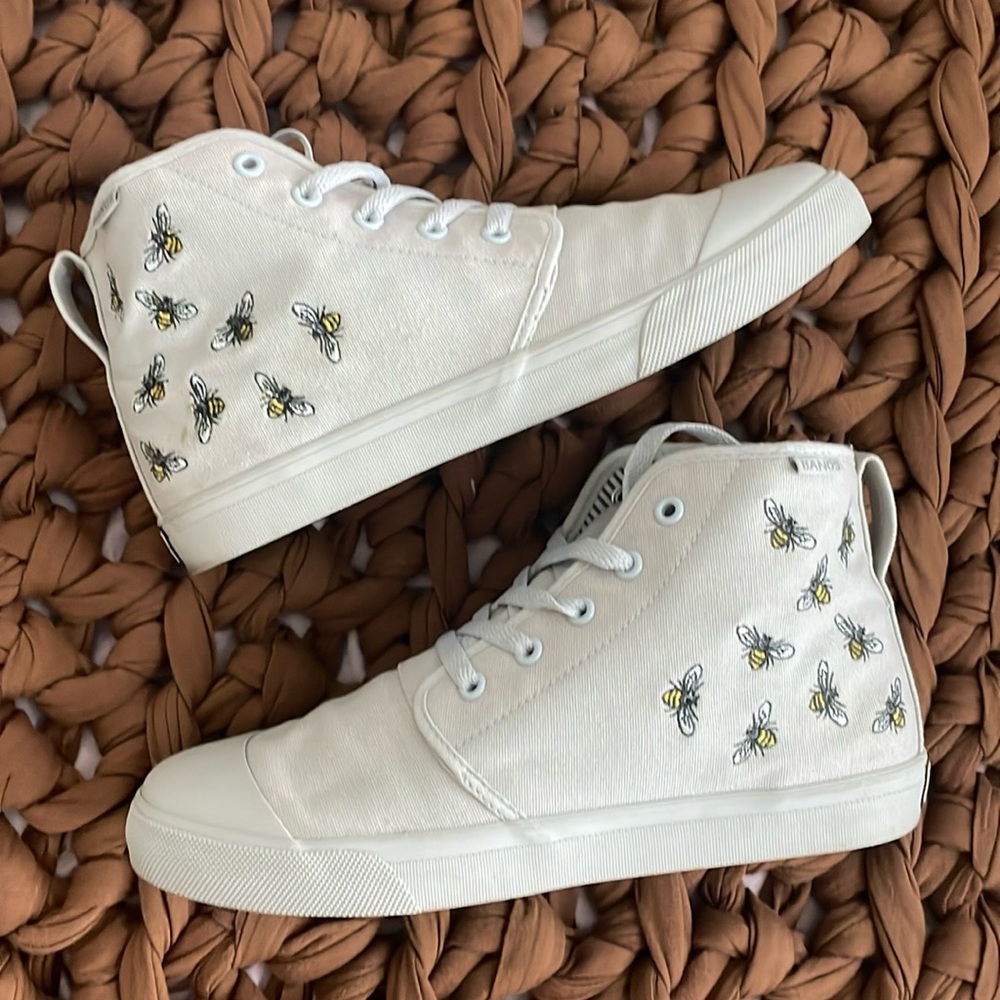BANGS Shoes High Tops Unisex Bee’s